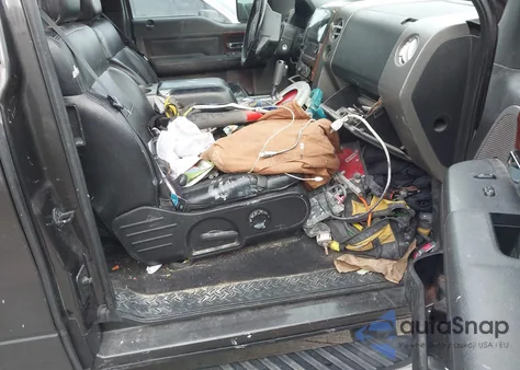 2006 Ford F-150 Lariat/Xl/Xlt z USA, uszkodzony, nr VIN 1FTPX12V26NB63379